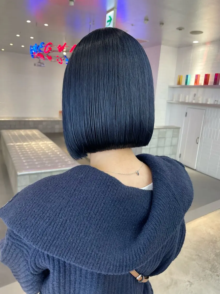ショート カラー ブルーカラー ネイビーカラー ヘアカラー トリートメント 💫色落ちまで可愛い ブリーチ💫ユウゴのヘアスタイル