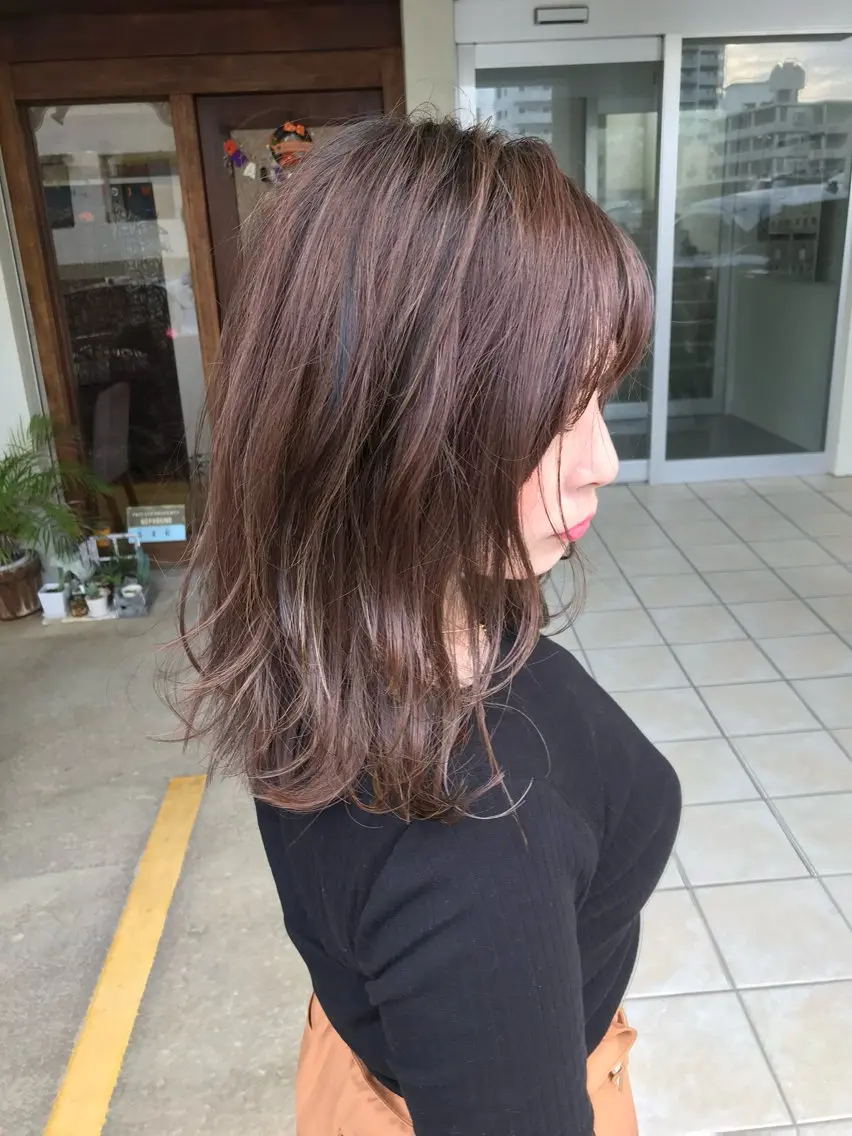 ミディアム カラー イルミナカラー カット ヘアカラー grand juteのヘアスタイル