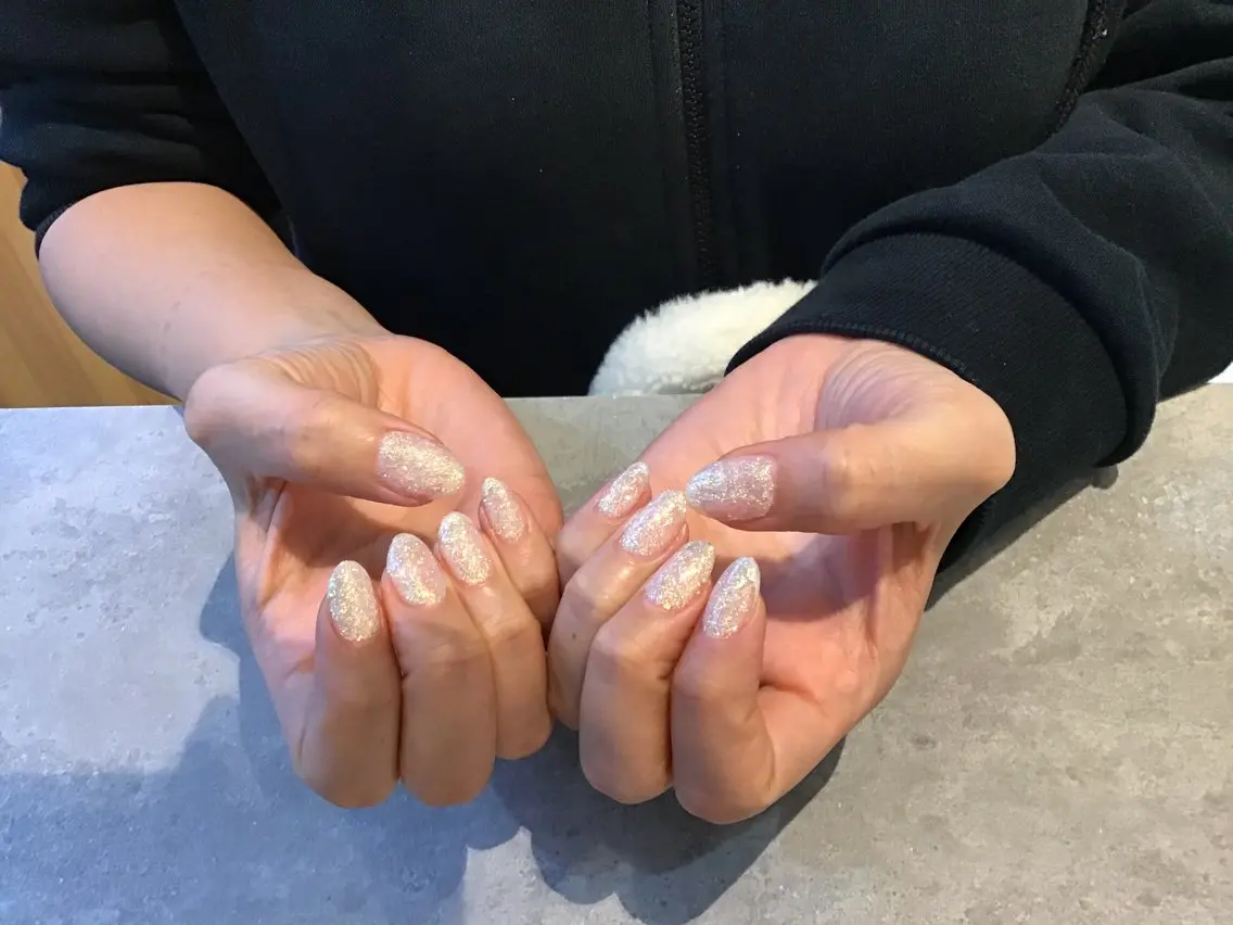 ネイル ハンドネイル 金本 晴美のネイルデザイン
