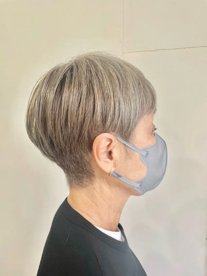 ショート ハイライト 五藤 🍀壽野のヘアスタイル