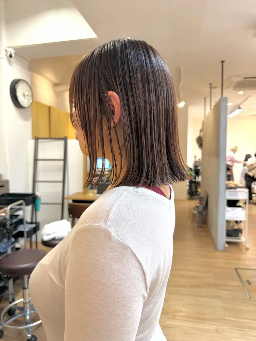 【10​〜​20代限定💕！】『くせのお悩み解消✨』カット＋ナチュラルストレートの写真