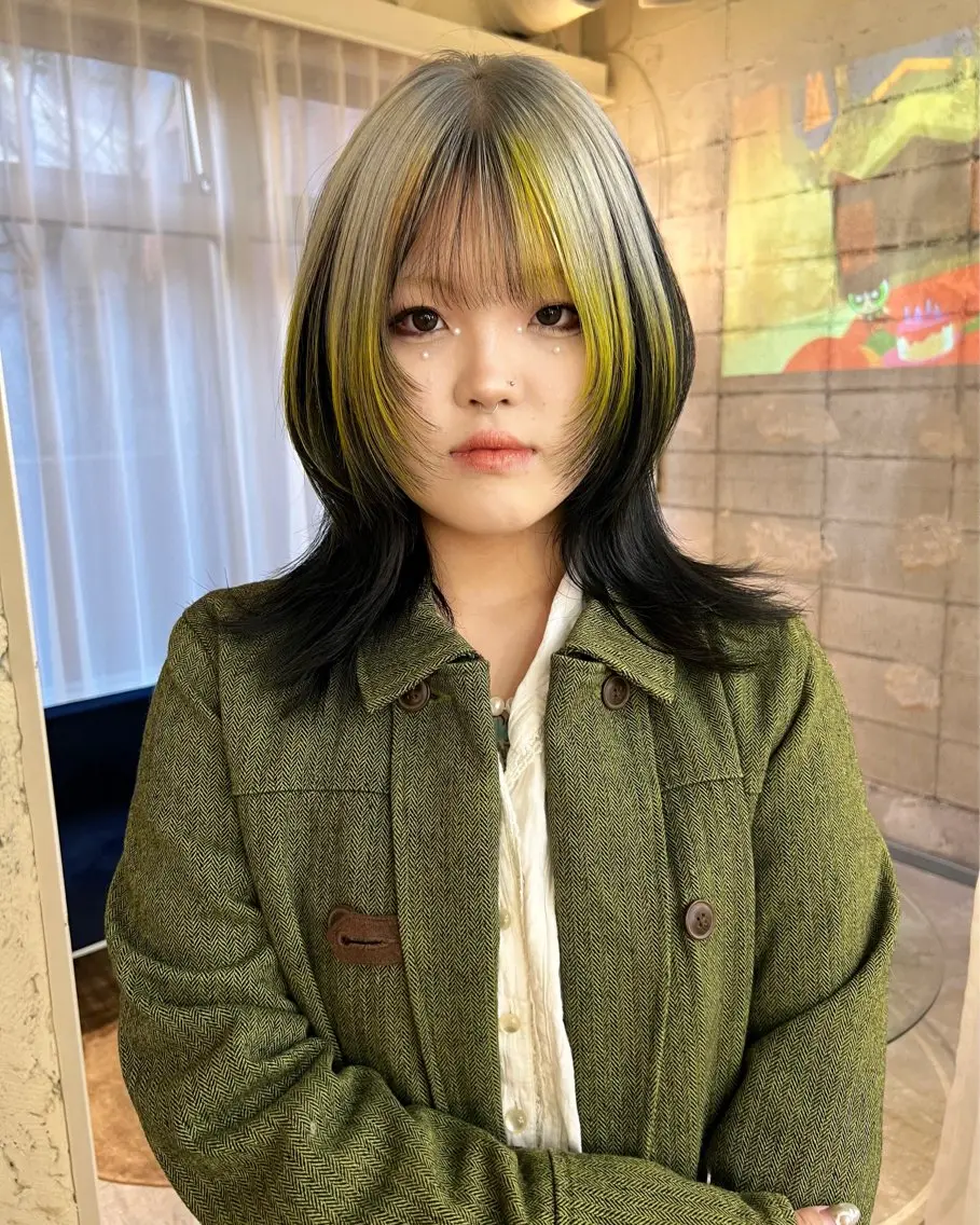 ミディアム カラー カット ヘアカラー 圧倒的デザイン力 店長🎨RENAのヘアスタイル