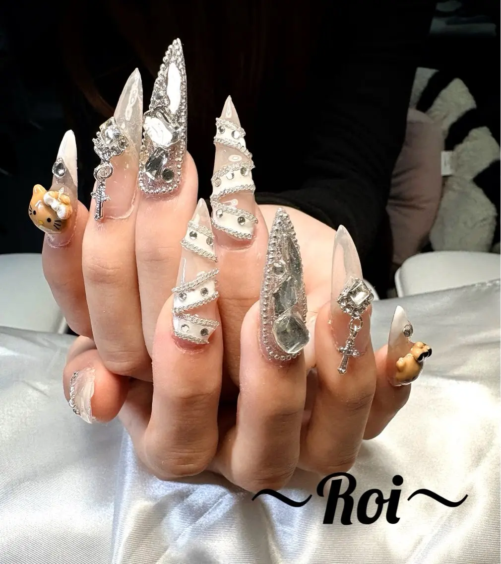ロングネイル 2.5㌢以内の写真