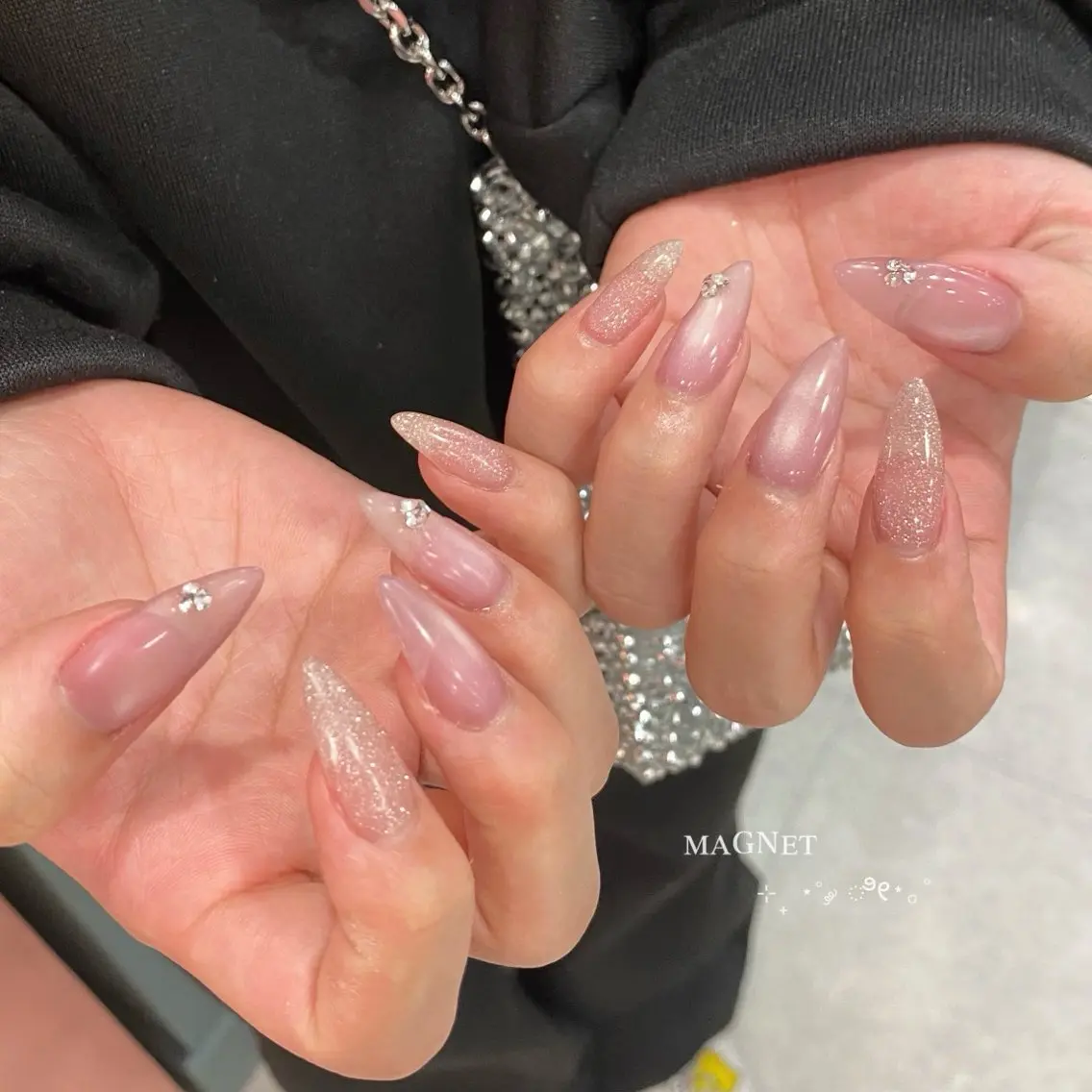 ネイル オフィスネイル ハンドネイル 🎀FLORANZ 🎀MIKAのネイルデザイン