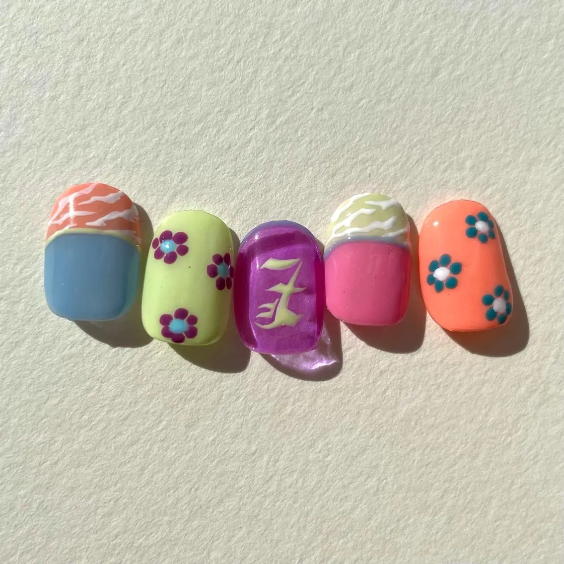 ネイル AOI✩⡱ 。のネイルデザイン