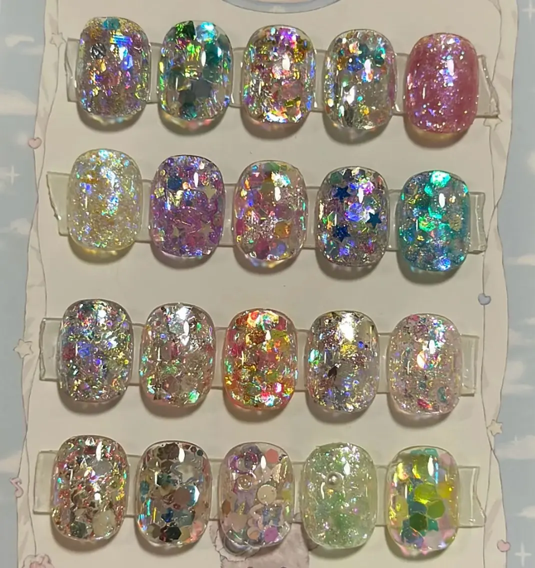 ネイル ラメ(グリッター) FuFu.Nail 2️⃣番のネイルデザイン