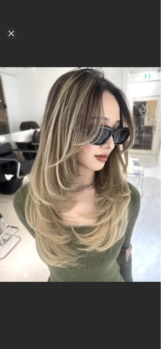 ロング MANA/上野/ レイヤーカット🖤のヘアスタイル