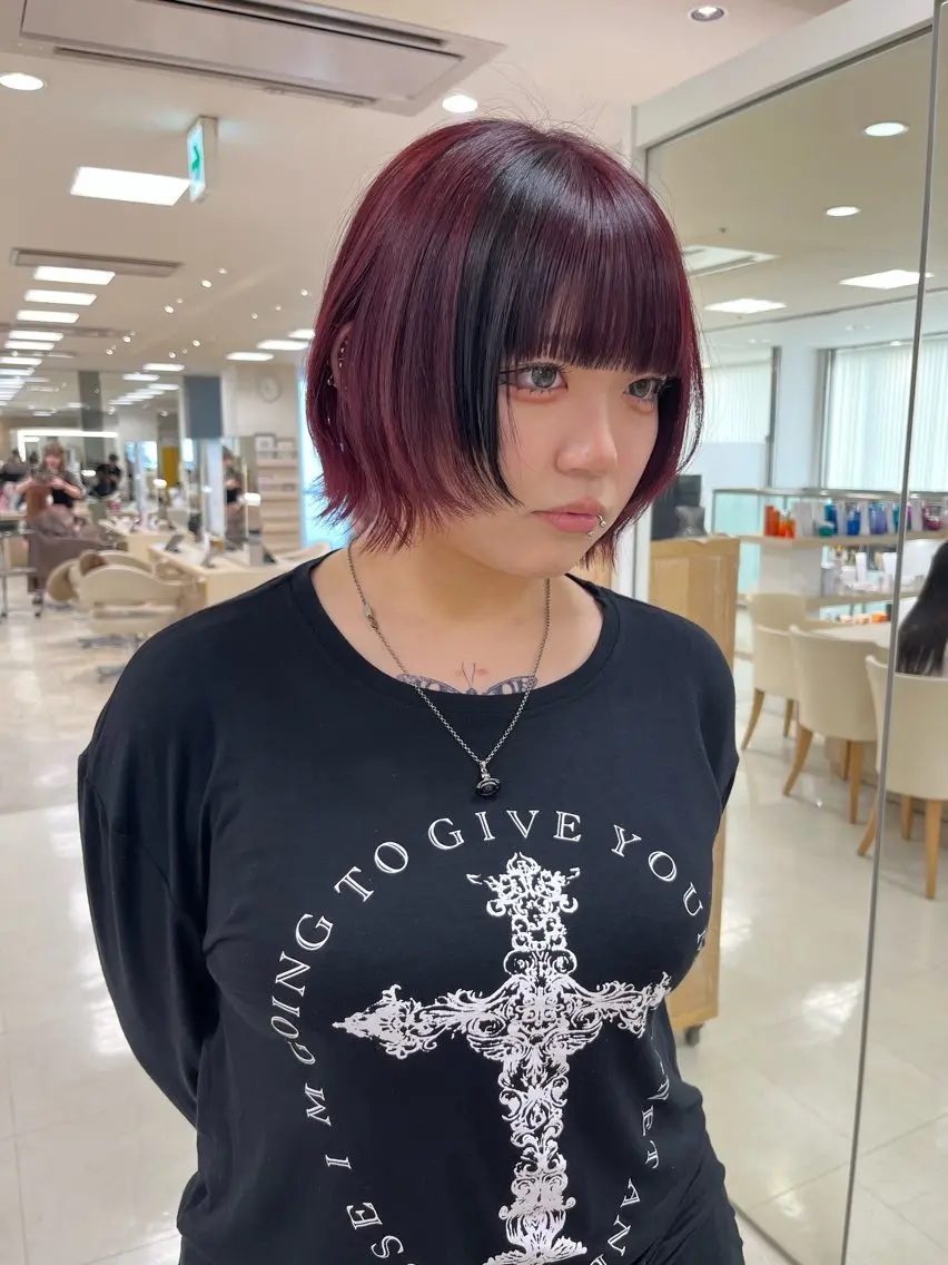 ショート カラー ヘアカラー トリートメント 暖色/ブリーチカラー 🎀 M i k uのヘアスタイル