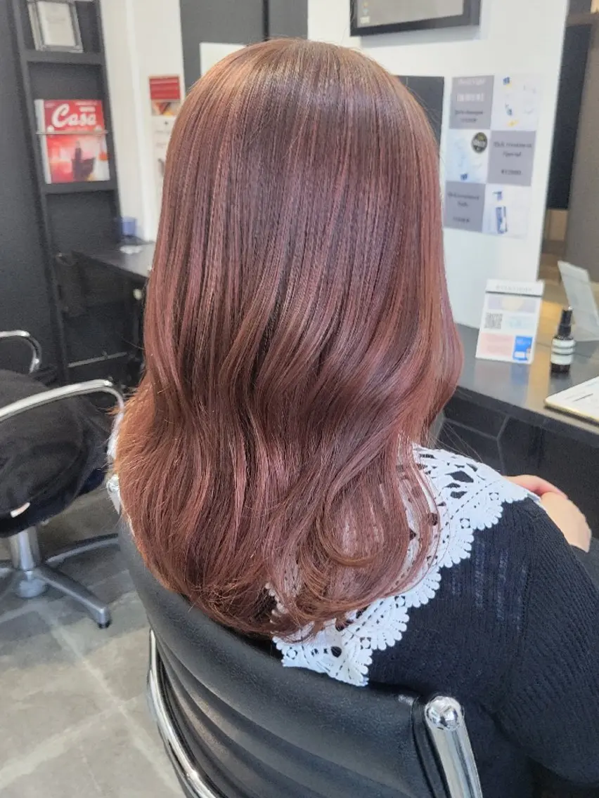 セミロング カラー ベージュカラー ブリーチ ハイライトカラー ハイトーンカラー ピンクカラー Day&Night [店長]Chiakiのヘアスタイル