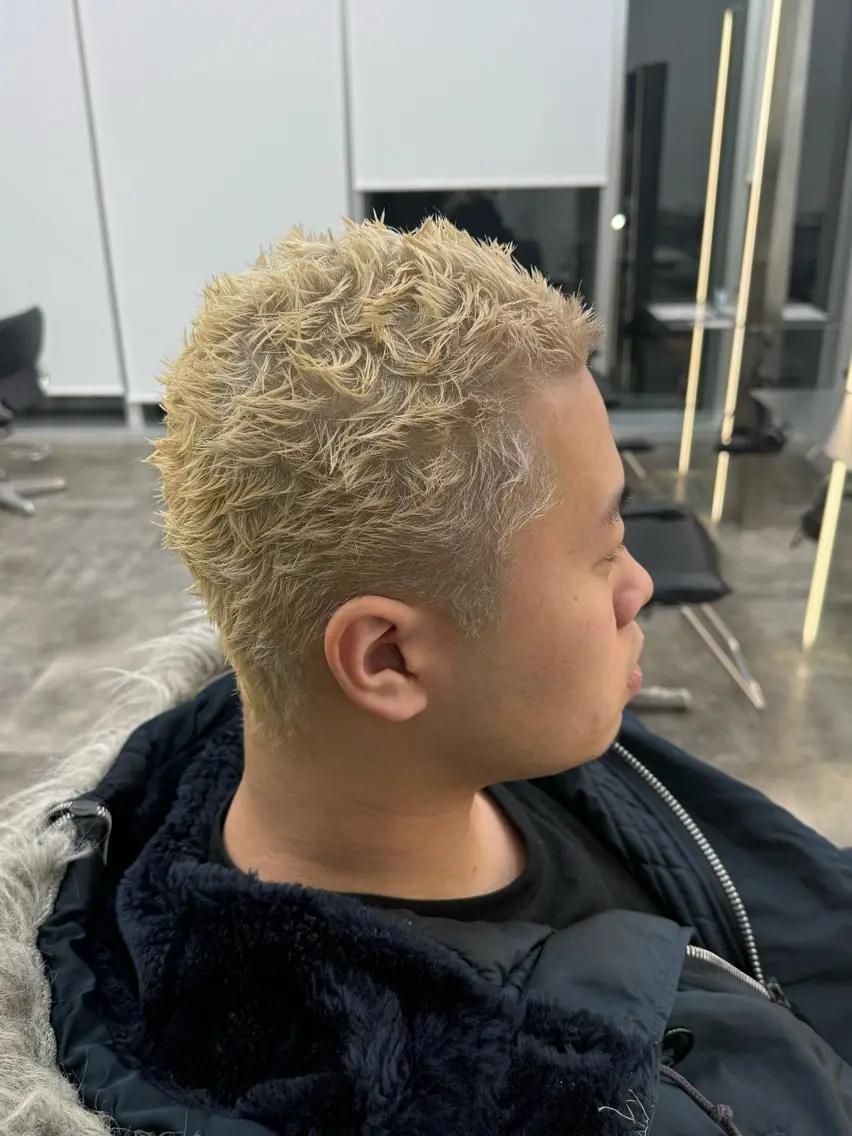 カラー パーマ ツイストスパイラルパーマ ブリーチ ニュアンスパーマ プードルパーマ スパイラルパーマ カット ヘアカラー パーマ 仙台波巻きパーマ/ fifth/遠藤楓雅のヘアスタイル