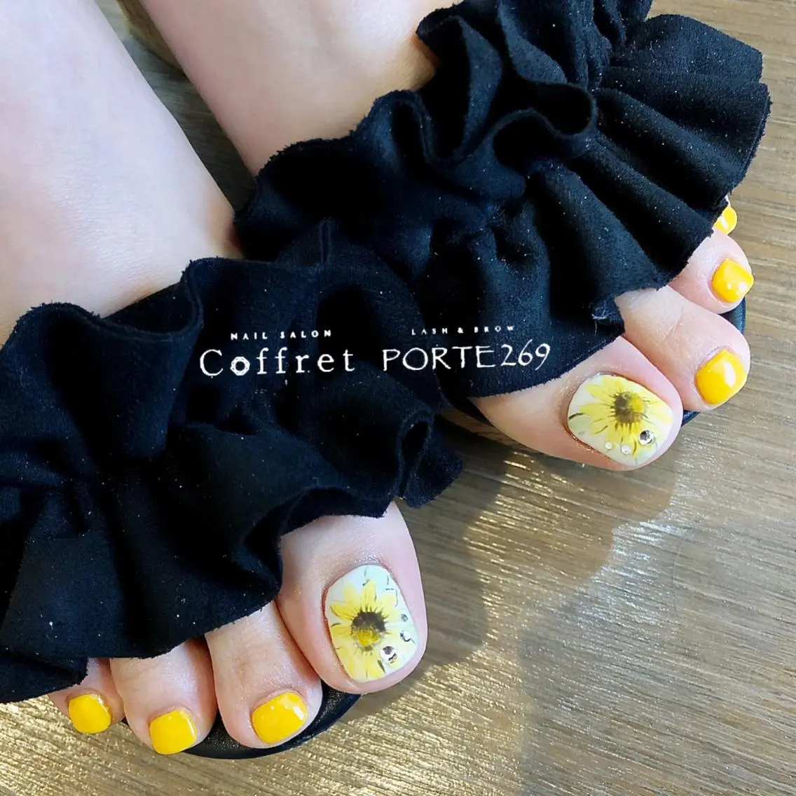 ネイル 💕WOLTOKYO 池袋💕maiのネイルデザイン