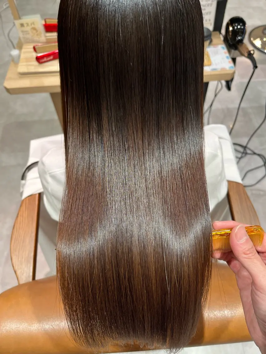 ロング 髪質改善 パパス　梅田 美喜のヘアスタイル