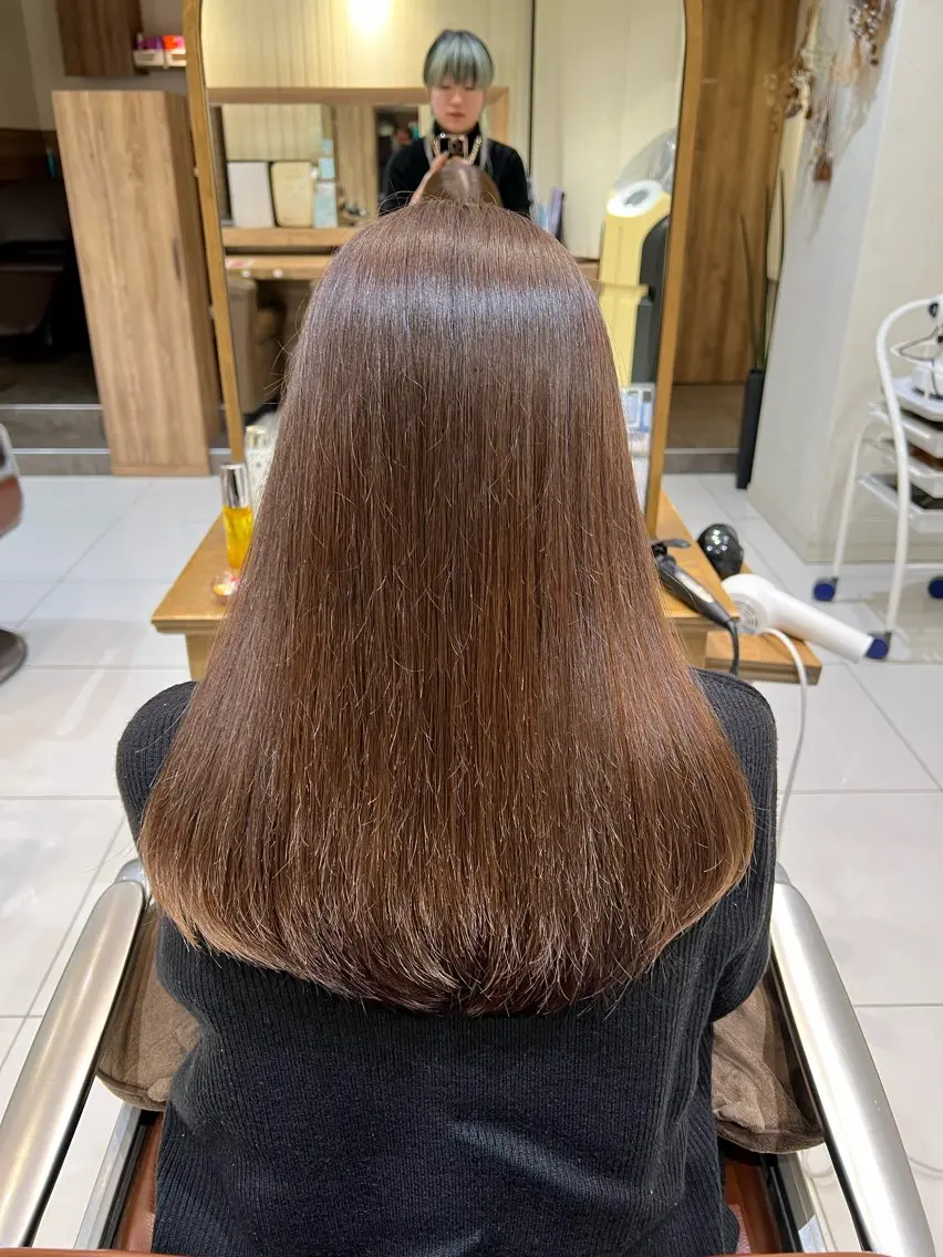 セミロング カラー イルミナカラー ヘアカラー トリートメント 🌞レイヤー×カラー 前川那津美🌞のヘアスタイル