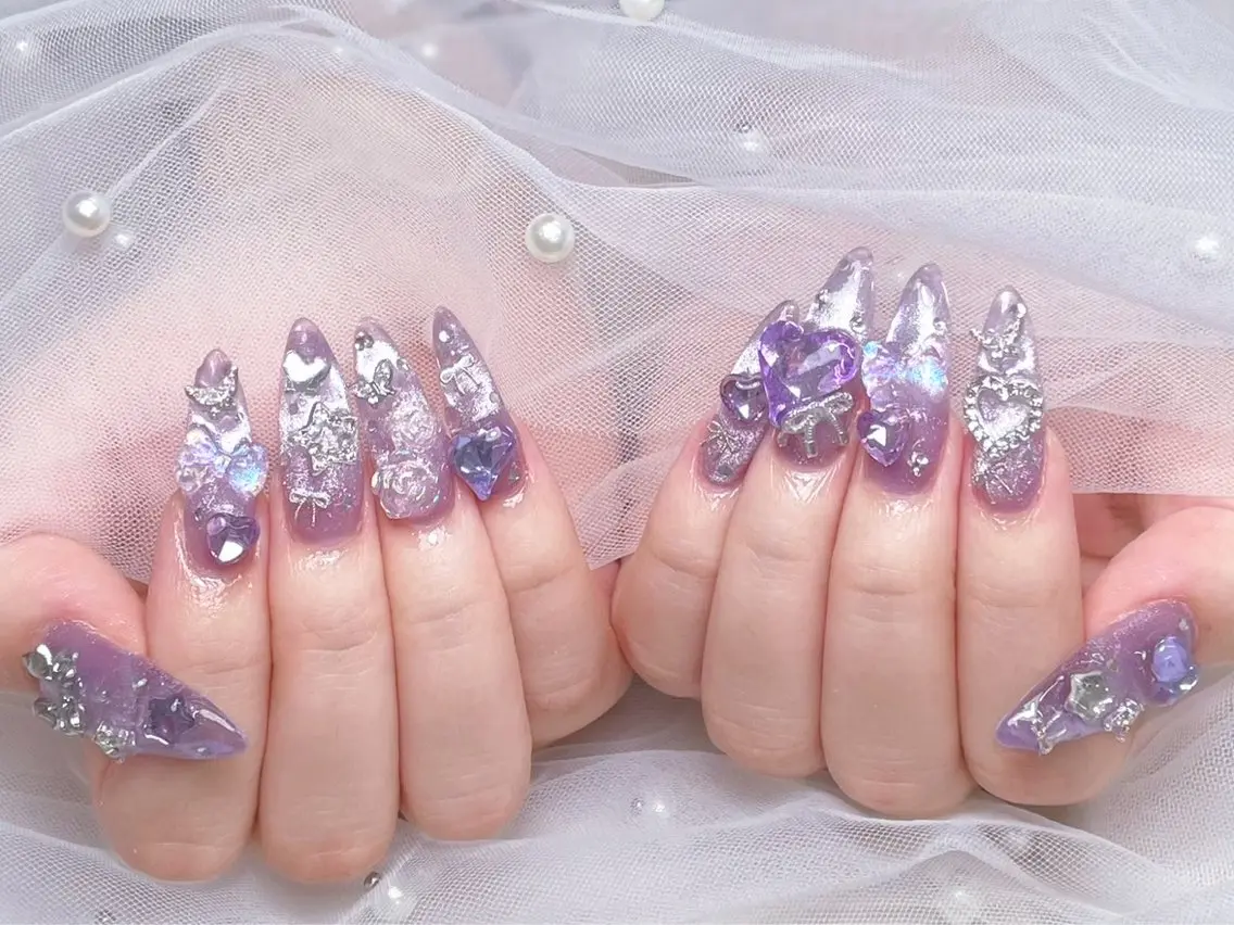 ネイル lucky nail 歌舞伎町のネイルデザイン