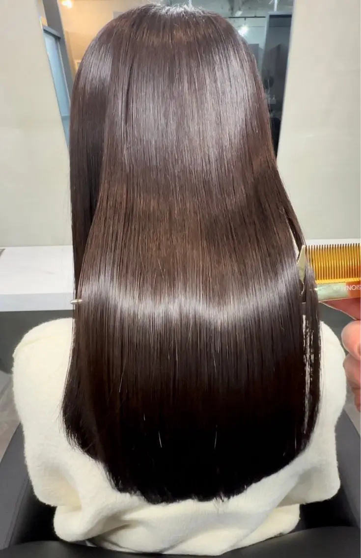 【毛髪栄養成分補給✨】骨格矯正カット＋うる艶イルミナカラー＋ITEトリートメントの写真