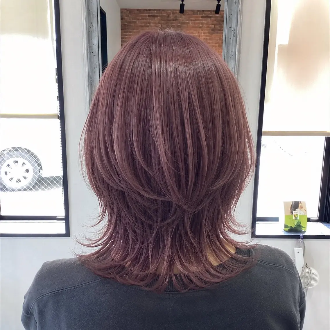 ミディアム カラー カット ヘアカラー 土本 定ニのヘアスタイル
