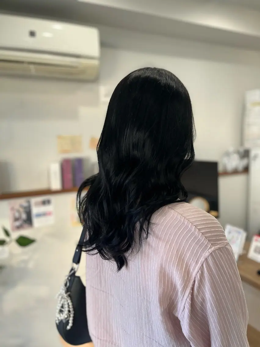 ミディアム ヘアカラー トリートメント diva REMIのヘアスタイル