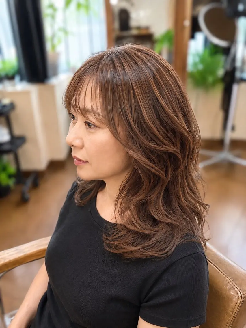 セミロング カラー パーマ セミロングパーマ くびれヘア くびれレイヤー レイヤーカット デジタルパーマ 艶髪/髪質改善/ レイヤー/鈴木慎一のヘアスタイル
