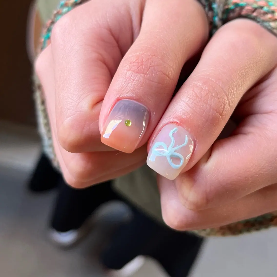 ネイル グリーン ハンドネイル vegh. nail／阿波座のネイルデザイン