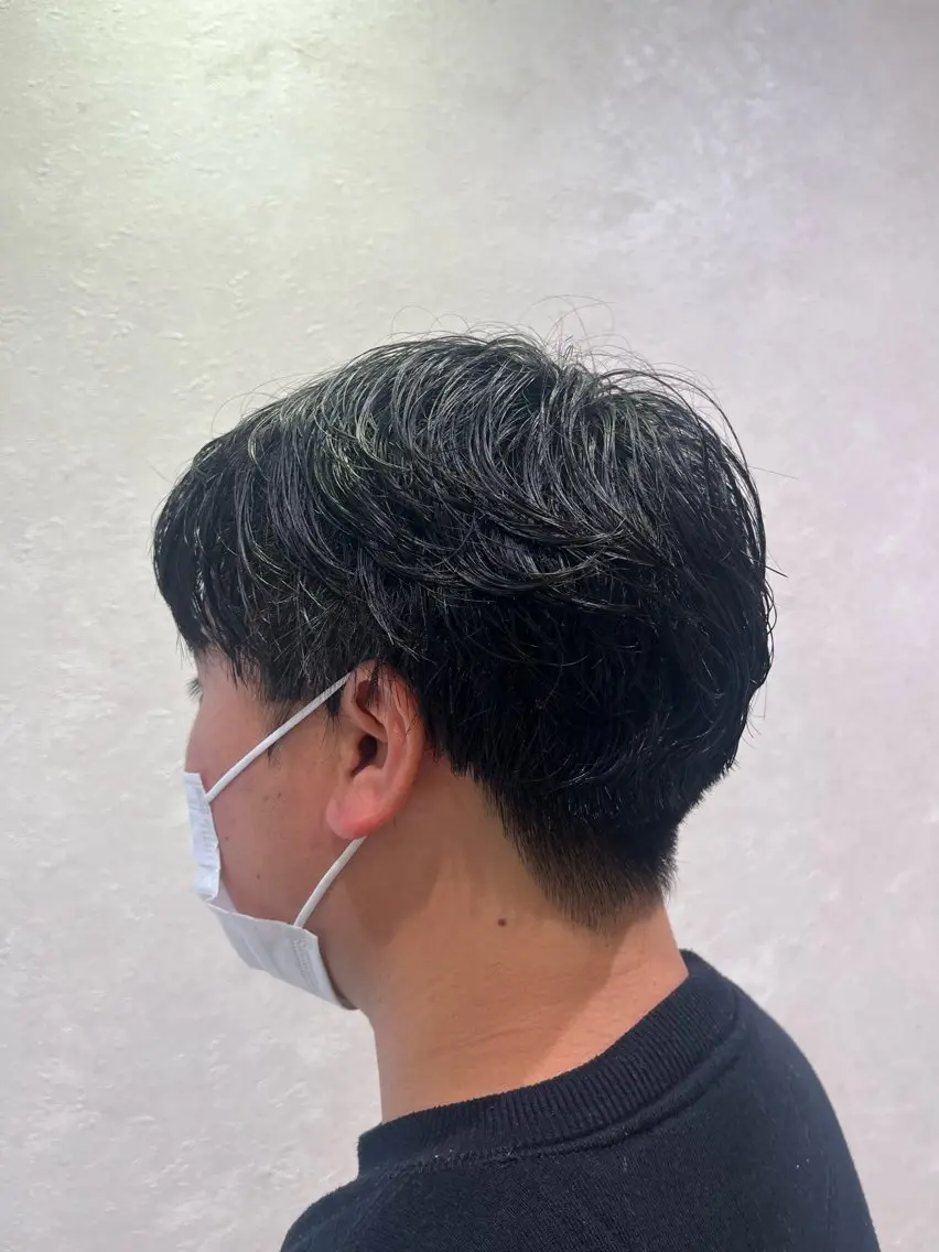 【minimo限定】カット＋スパイラルパーマ　4160円の写真