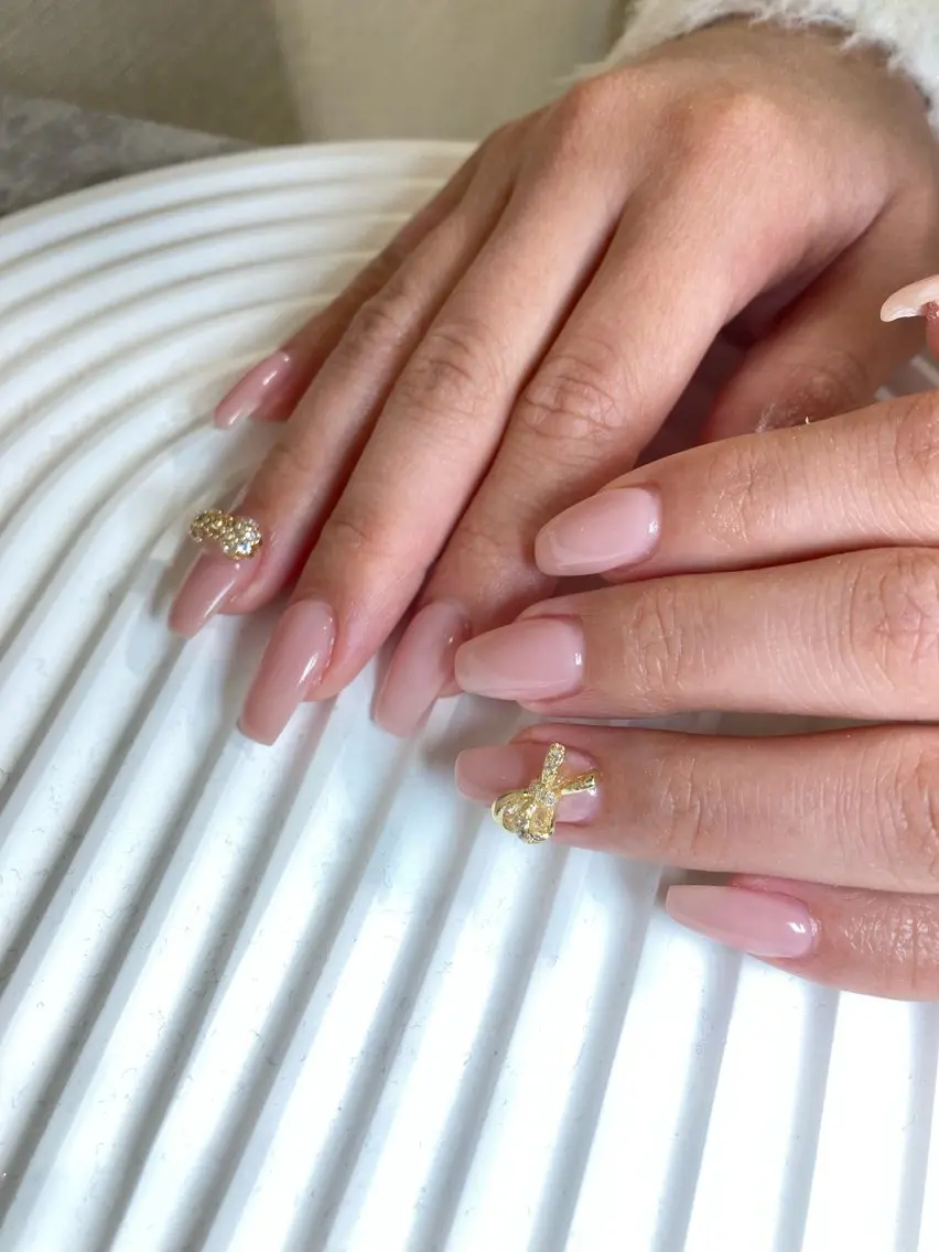 ネイル アートネイル 韓国ネイル マットネイル ミラーネイル ニュアンスネイル 🎀 D.d _nailのネイルデザイン
