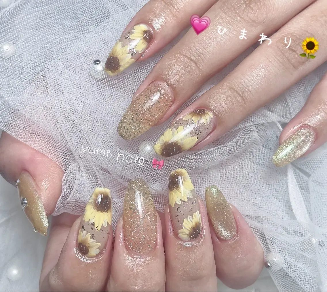 ネイル ハンドネイル 𝐲𝐮𝐦𝐢🎀 長さ出しデザイン専門のネイルデザイン