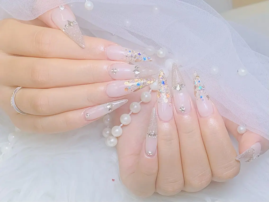 ネイル チークネイル 長さ出し フラッシュネイル フレンチネイル グラデーション ハンドネイル AN NAIL 高田馬場のネイルデザイン