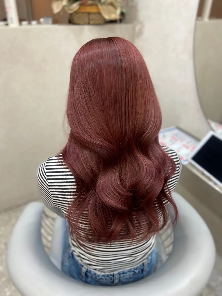 ロング カラー ベージュカラー ブリーチ ブラウンカラー ケアブリーチ チョコレートブラウン カット ヘアカラー トリートメント 新宿/韓国ヘア 中明度カラー/かやのヘアスタイル