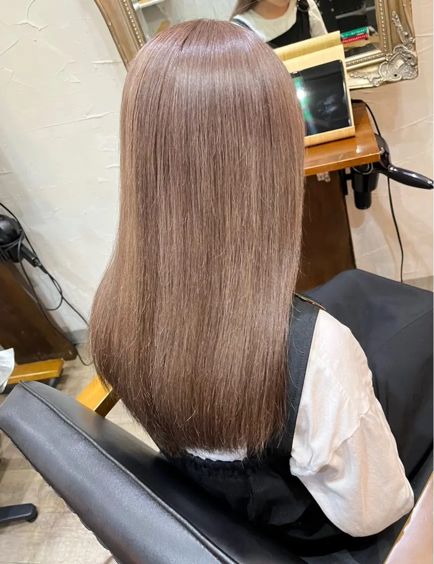 ロング カラー ヘアアレンジ ベージュカラー ブリーチ ブラウンカラー ハイトーンカラー ピンクカラー 🧸柔らかいベージュ カラー🧸氏家達哉のヘアスタイル