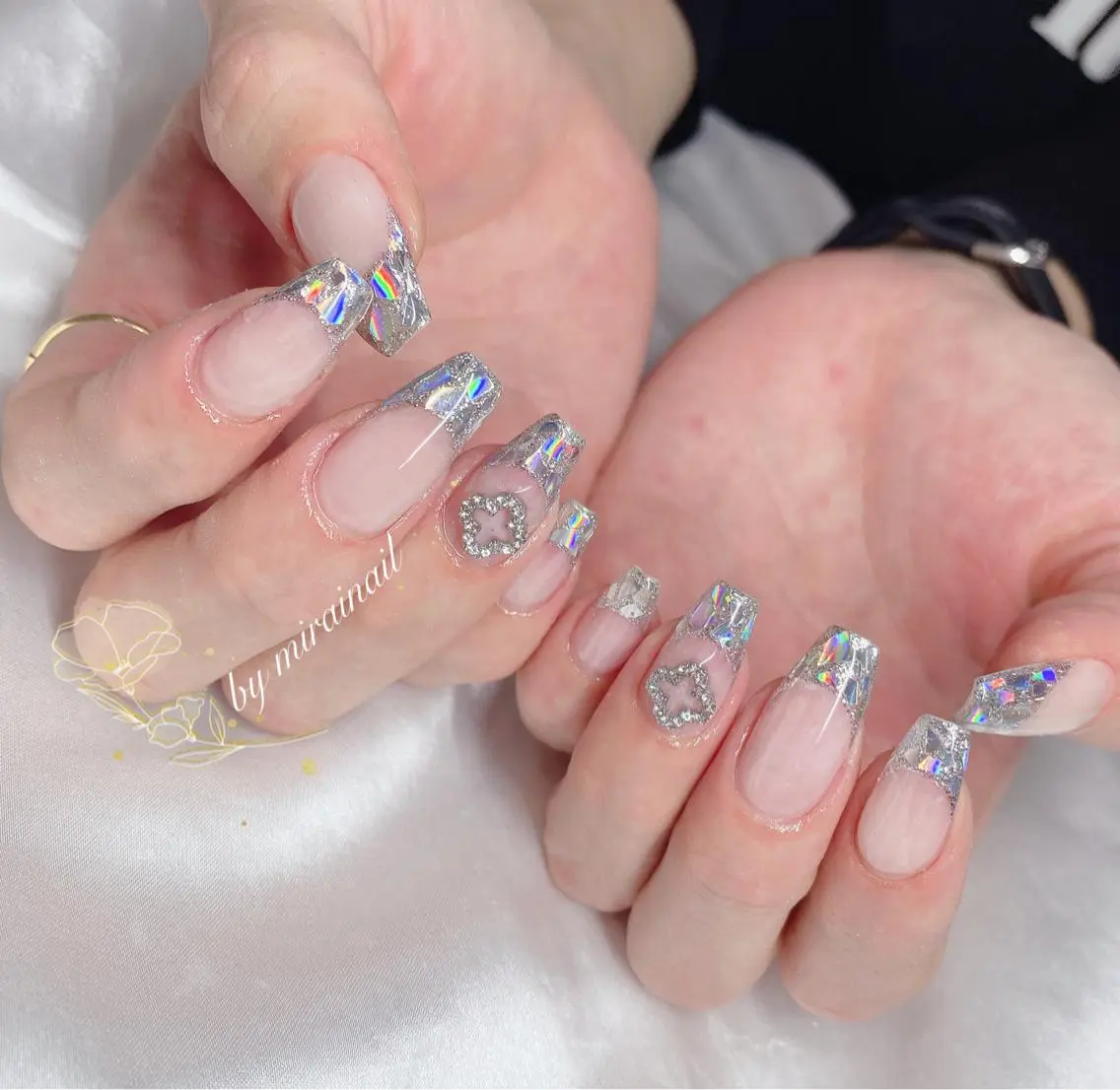 🎊ハンドネイル【新規オフ無料】💅💕insで話題のガラスフレンチ✨💰6980❣️ 🎶の写真