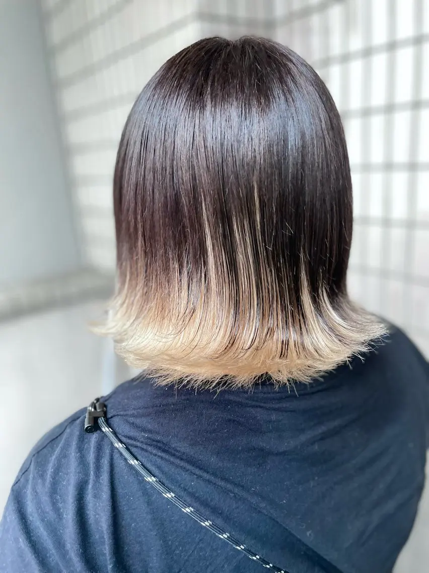 ショート ヘアカラー 原 千景のヘアスタイル