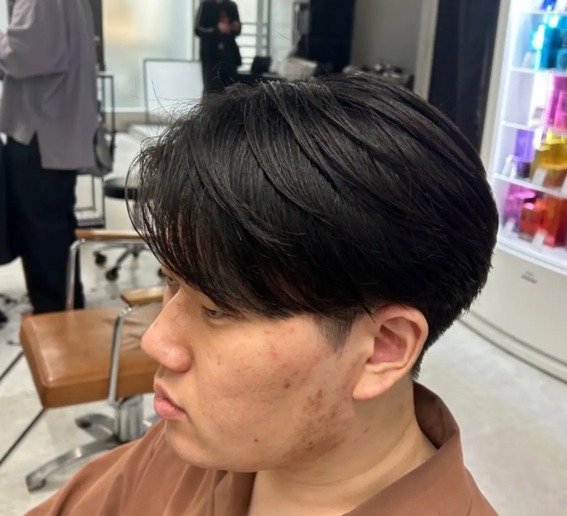 パーマ メンズ カット 縮毛矯正 トリートメント ヘッドスパ ヘアセット カズキ🌼曲がる 縮毛矯正のヘアスタイル