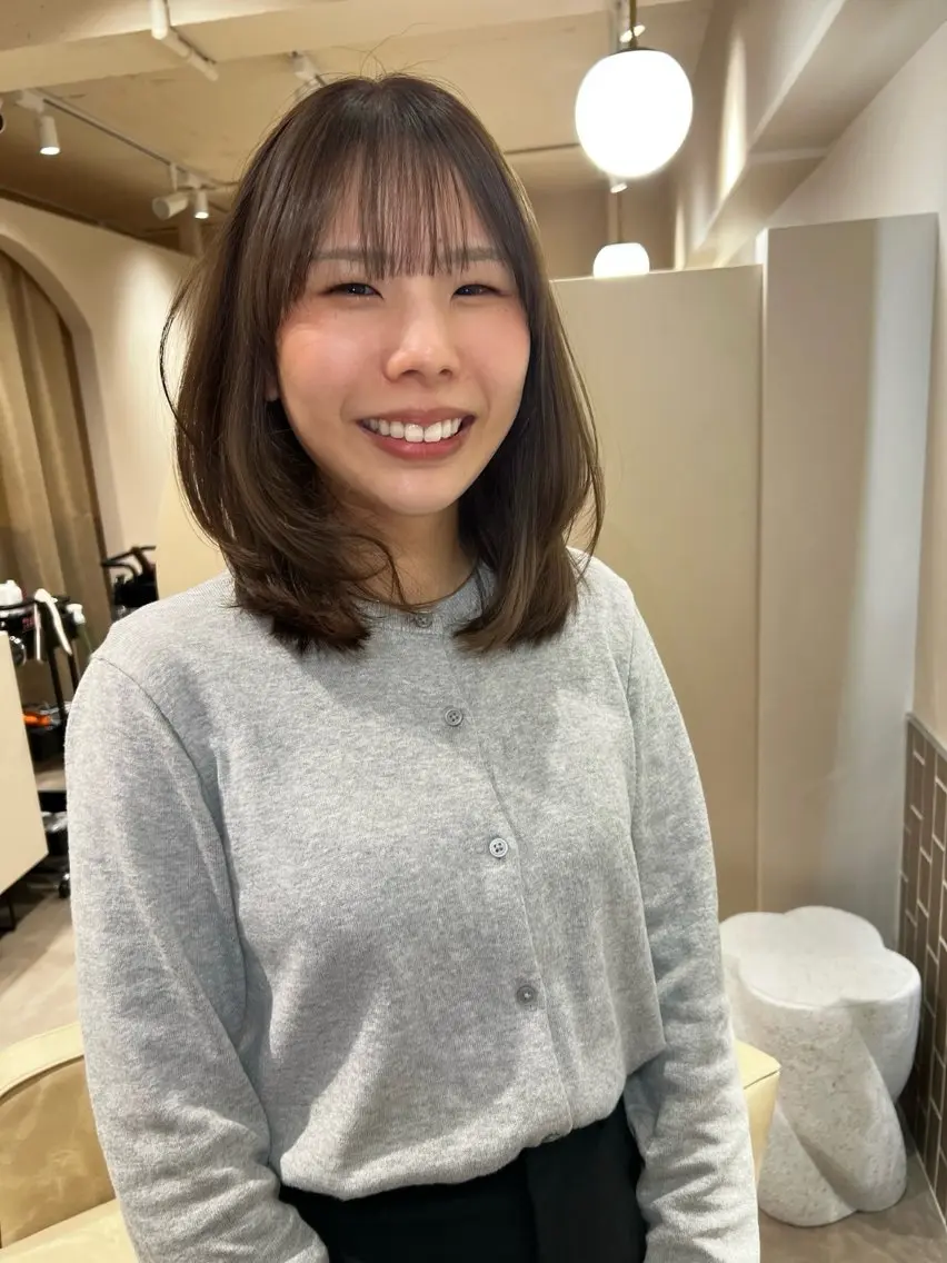 ミディアム ミディアムレイヤー レイヤーカット 小顔カット カット ヘアカラー トリートメント lane HAIR 【大阪京橋】KISAのヘアスタイル