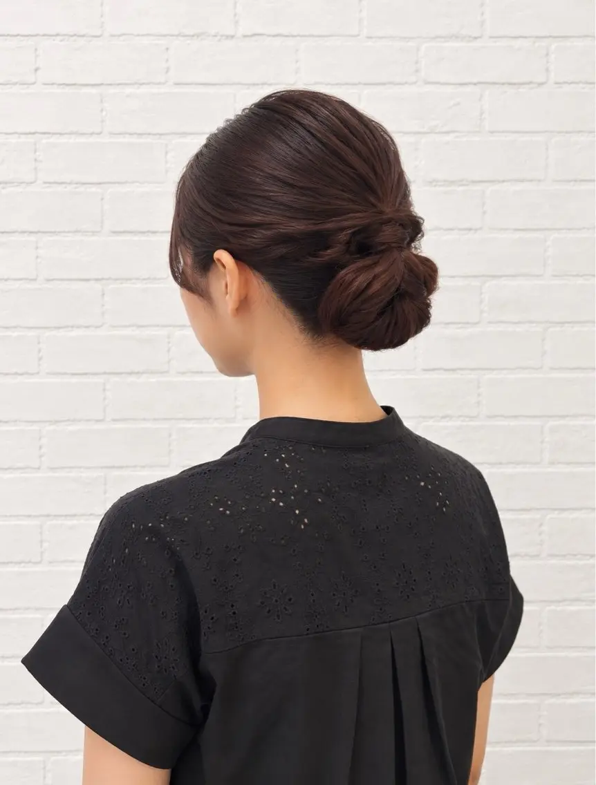 ロング ヘアアレンジ ヘアセット 新開 羽音のヘアスタイル
