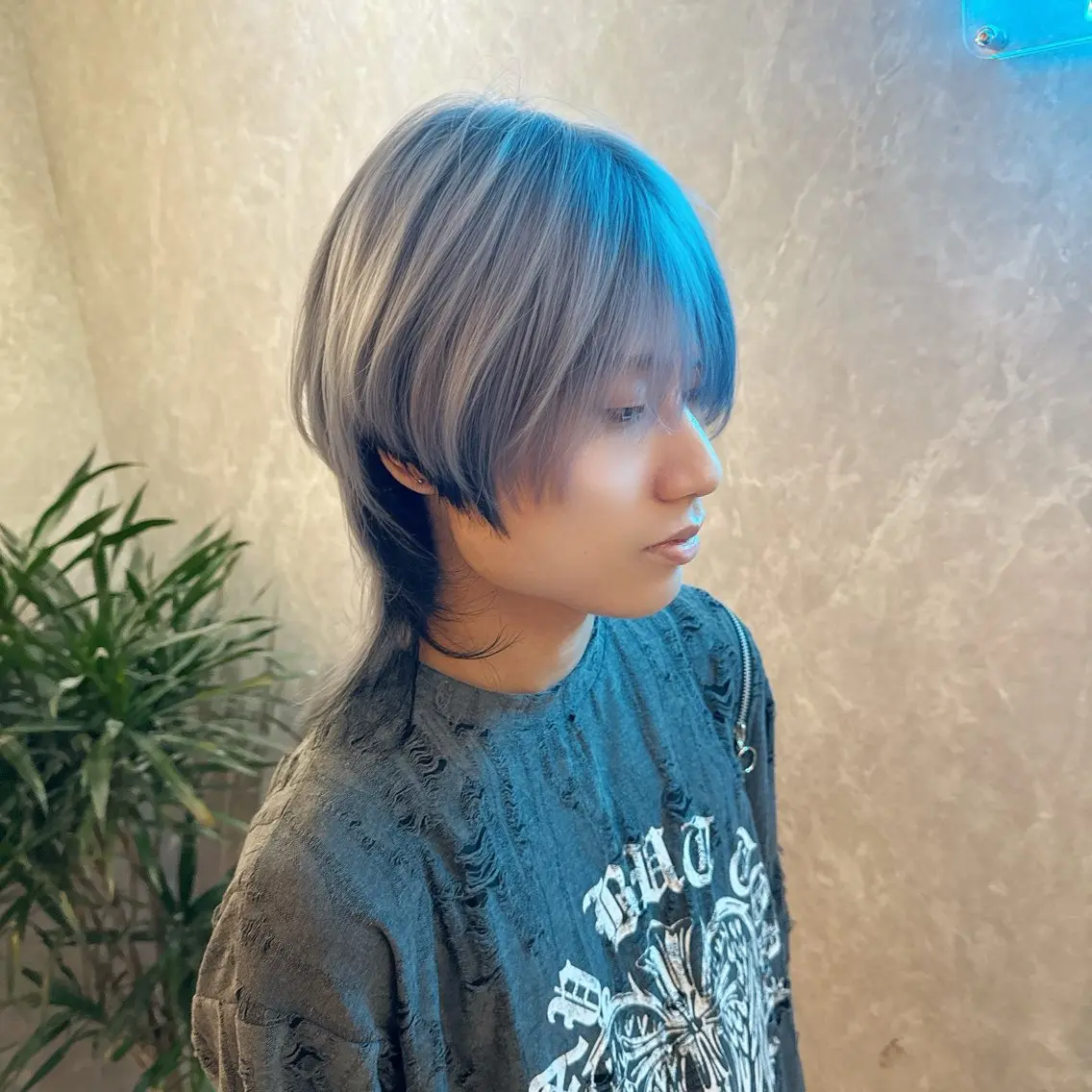 カラー メンズ メンズブリーチ メンズインナーカラー メンズウルフカット 黒髪 ブリーチ ヘアカラー トリートメント ブリーチの神 KYONのその他イメージ