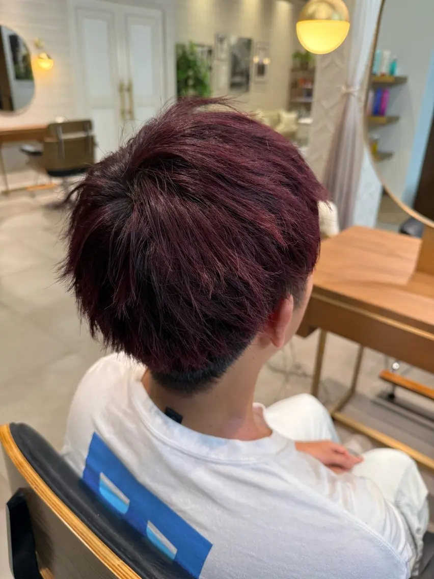 カラー メンズ レッドカラー カット ヘアカラー トリートメント 長谷川 紗羅のヘアスタイル