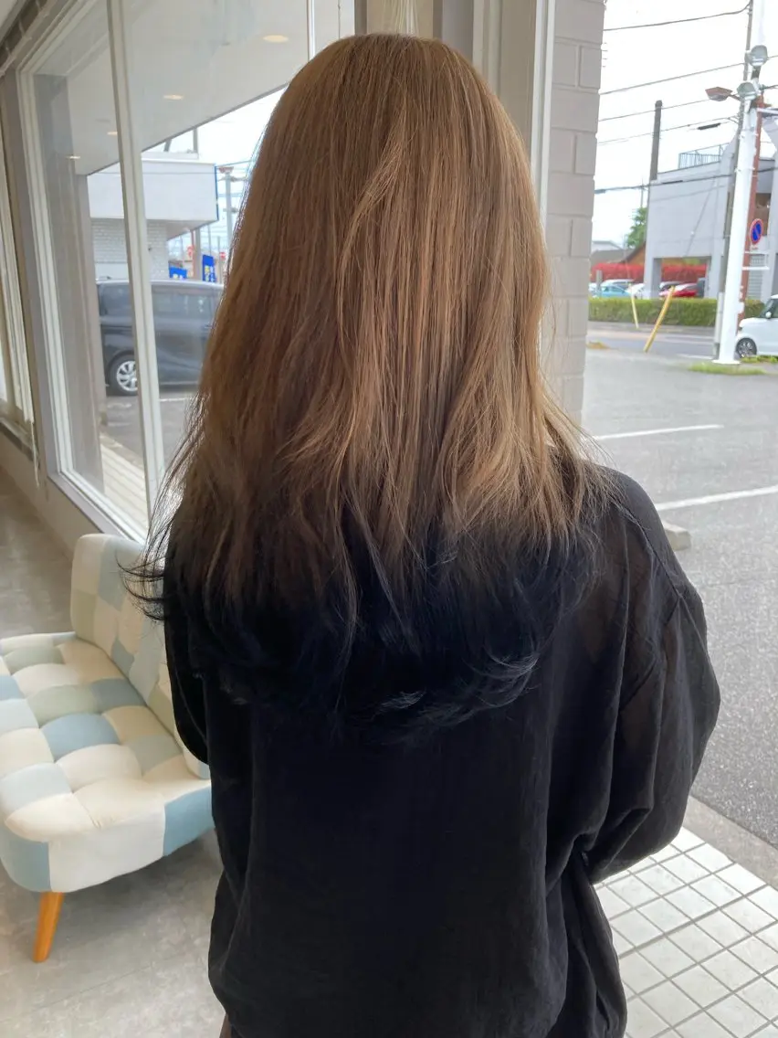 ロング カラー ヘアカラー 星野 美沙のヘアスタイル