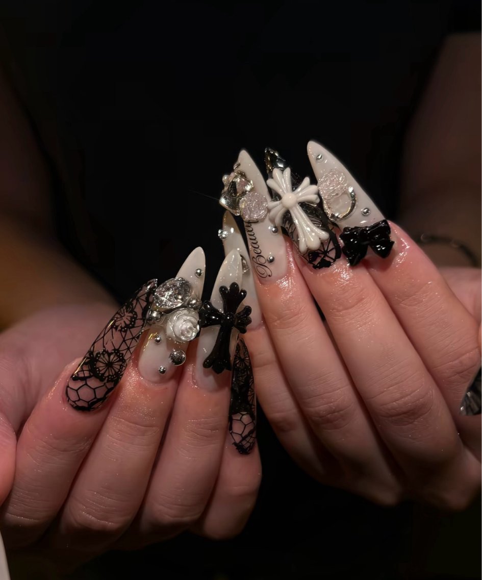 ネイル ハンドネイル NiJi Nailsのネイルデザイン