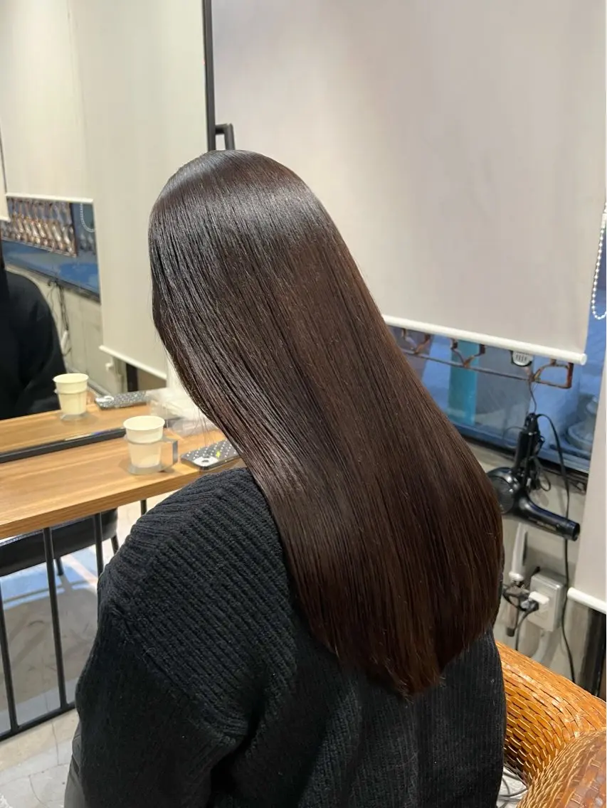 ロング カラー ヘアアレンジ 黒髪 透明感カラー ロング 縮毛矯正 カット ヘアカラー トリートメント レイヤー/艶髪矯正 🪐takushiのヘアスタイル