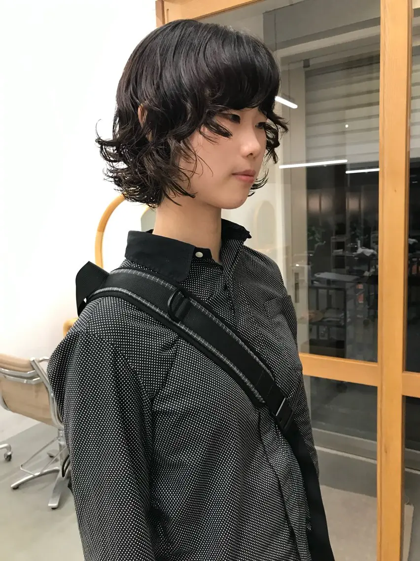 ショート パーマ 【HI / YA】 ｓｕｚｕのヘアスタイル