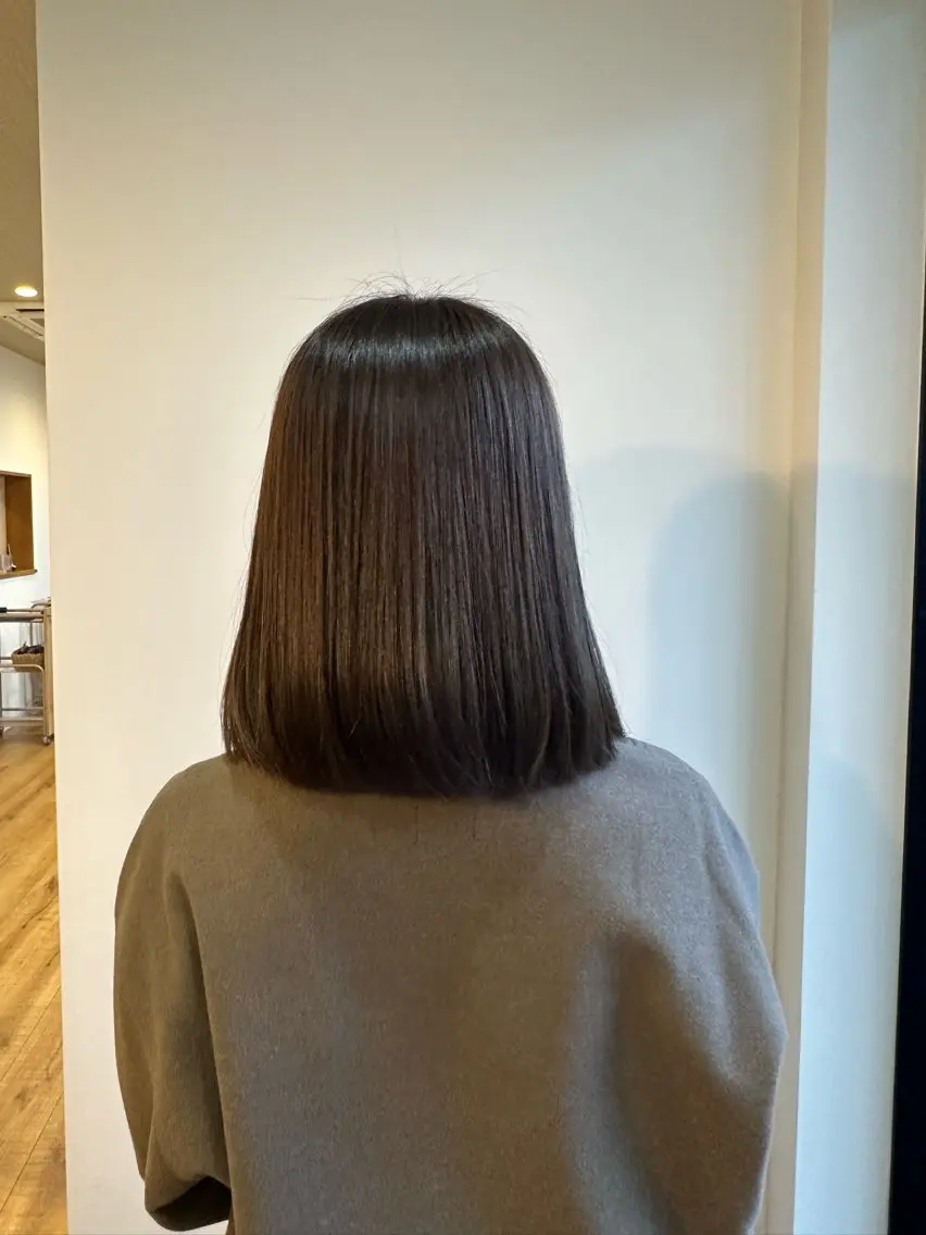 ミディアム カラー グレージュ ボブ PERK🪽⋆.* sakiのヘアスタイル