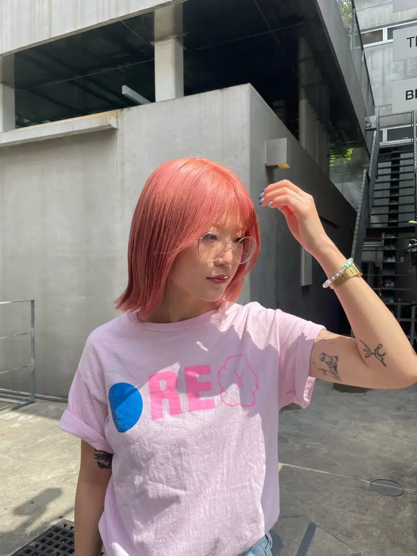 ミディアム カラー ブリーチ ピンクカラー 下北沢メンズパーマ 特化園田 楓莉のヘアスタイル