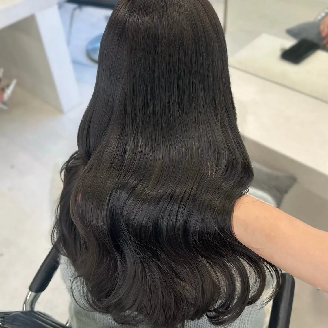 セミロング カラー 透明感カラー レイヤーカット mei / レイヤー 顔まわり 🤍のヘアスタイル