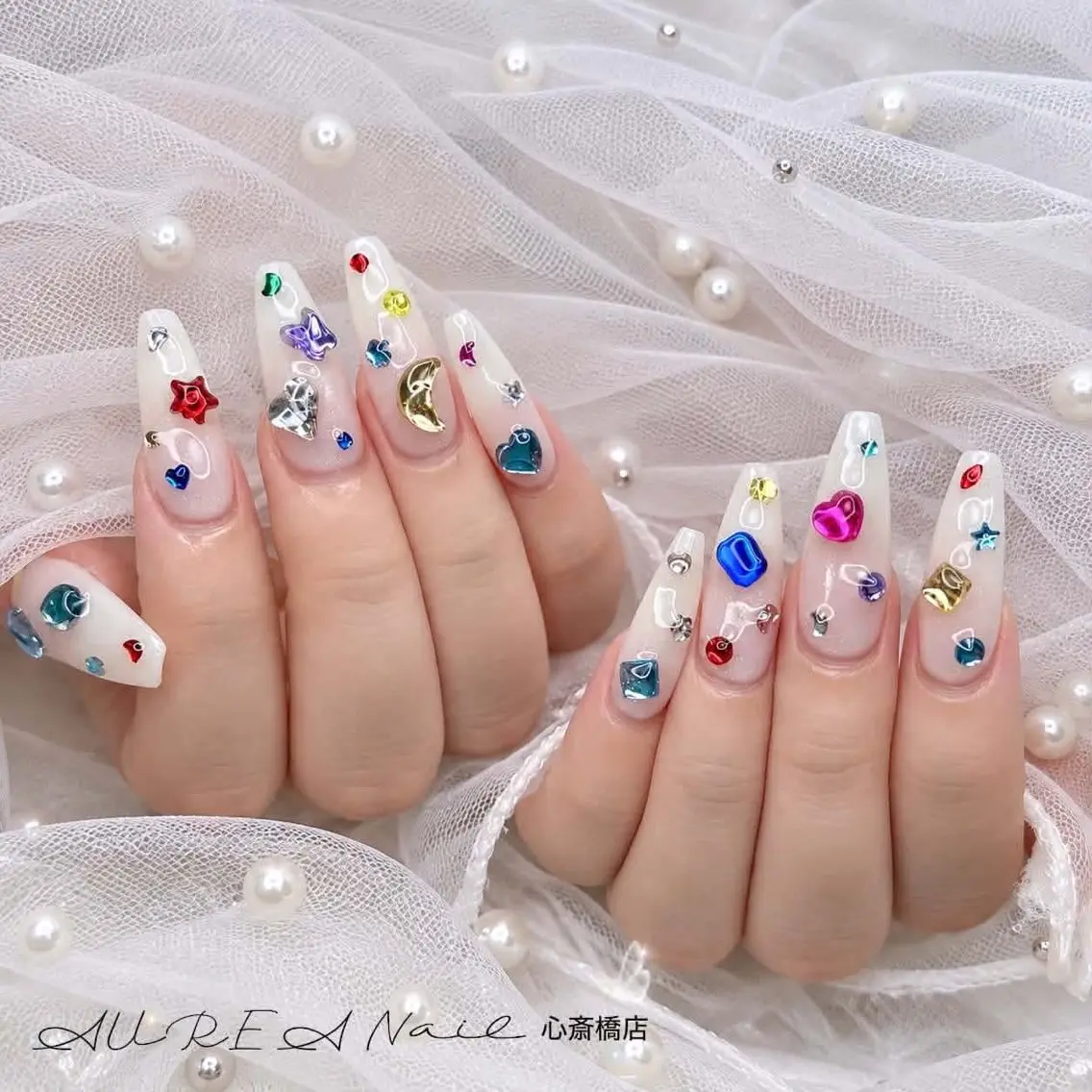 ネイル 長さ出し ハート キラキラネイル 韓国ネイル ロングネイル ハンドネイル ハンドケア Mina Aurea Nailのネイルデザイン