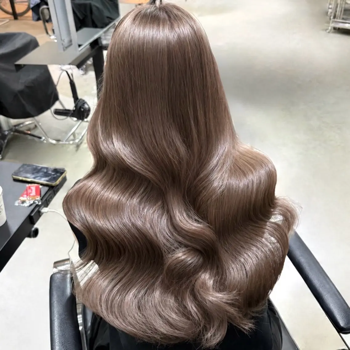 ロング カラー ベージュカラー ブリーチ ケアブリーチ ミルクティーベージュ ヘアカラー 🎀ミルクティー/暖 色×レイヤー/マリアのヘアスタイル