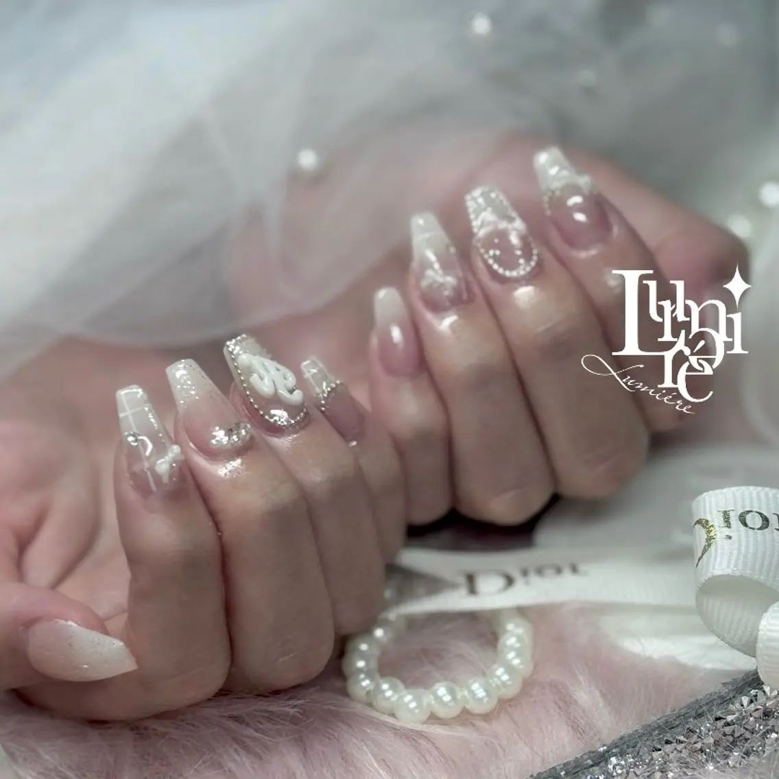 ネイル ハンドネイル Lumière｜ ロング｜ワンホンのネイルデザイン