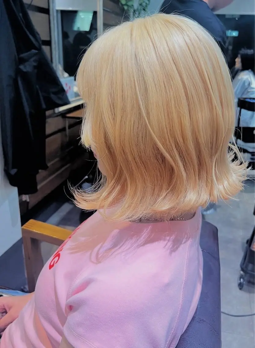 ショート カット ヘアカラー loup yunaのヘアスタイル