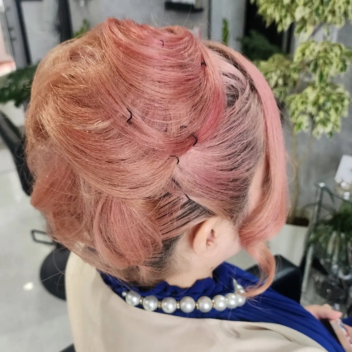ヘアアレンジ 成人式 卒業式のヘアスタイル ESTELA... OHARA のヘアスタイル