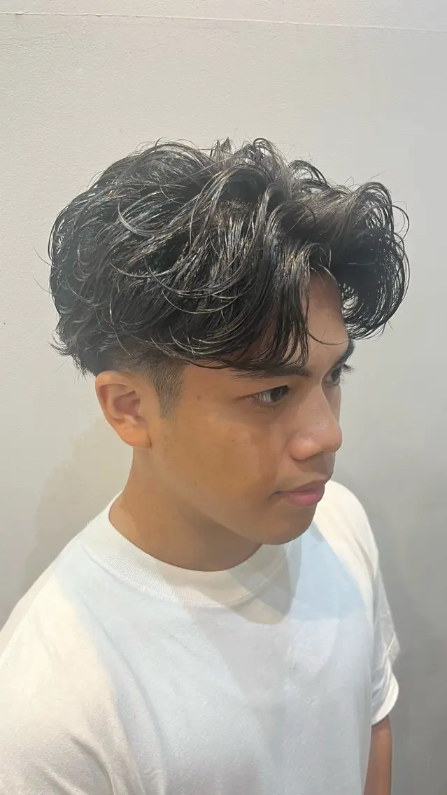 パーマ メンズ カット パーマ 岡野 豪のヘアスタイル