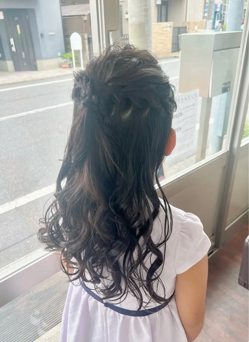 セミロング ヘアセット 田牧 みゆきのヘアスタイル